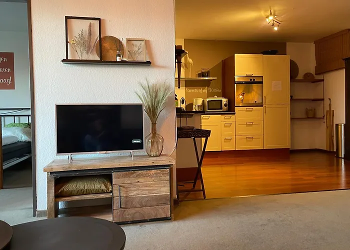 Nika Met Adembenemend Uitzicht Appartamento